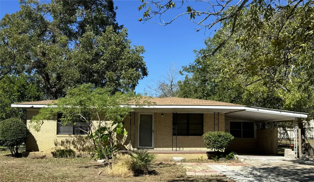 107 Elm Ave, Rockdale