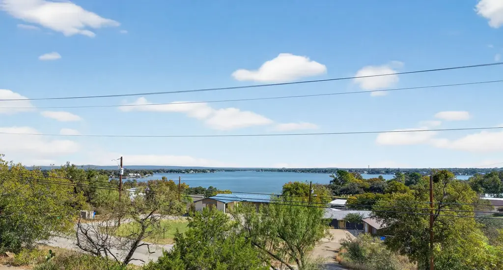 126 Inspiration Dr, Sunrise Beach