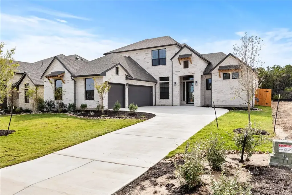 19105 Hopper Ln, Austin