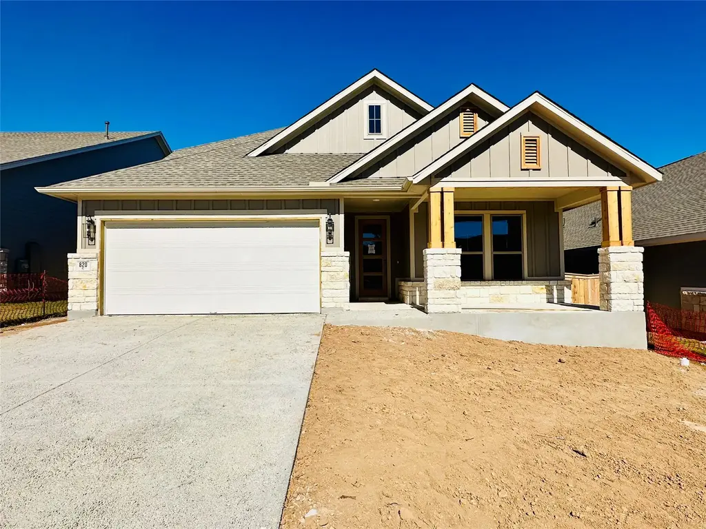 820 Sage Thrasher Cir, Dripping Springs