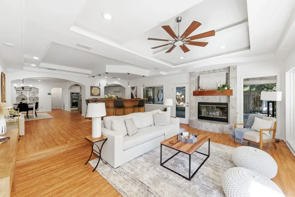 6701 Lexington Rd, Austin