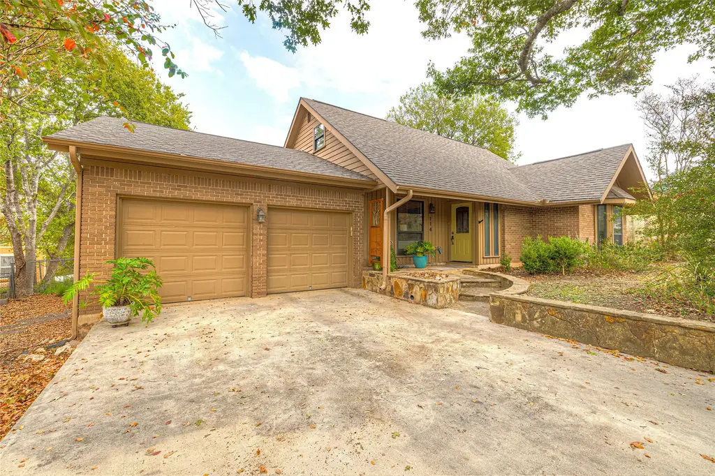 114 Algarita St, San Marcos