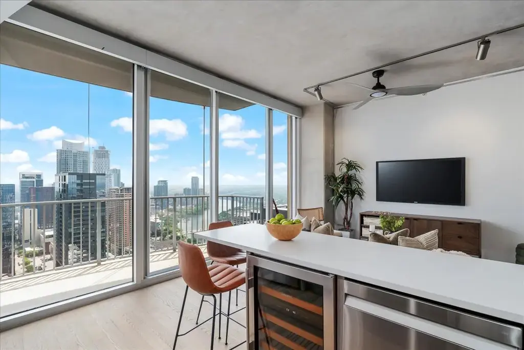 360 Nueces St 4203, Austin
