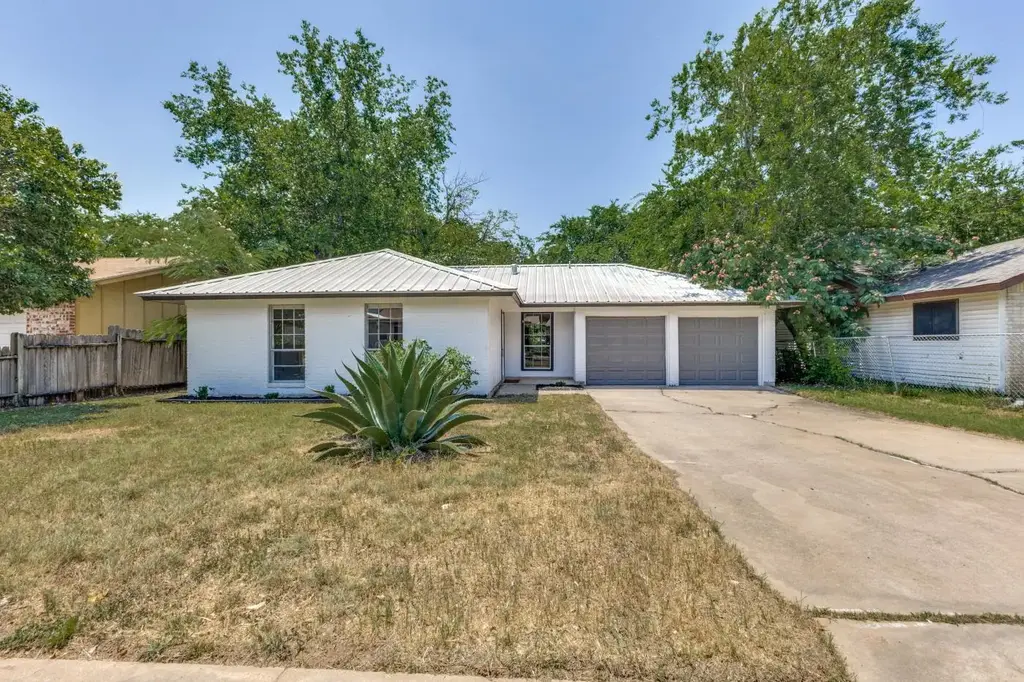 4709 Brassiewood Dr, Austin