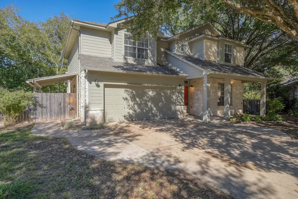 415 Patton Cv, Bastrop