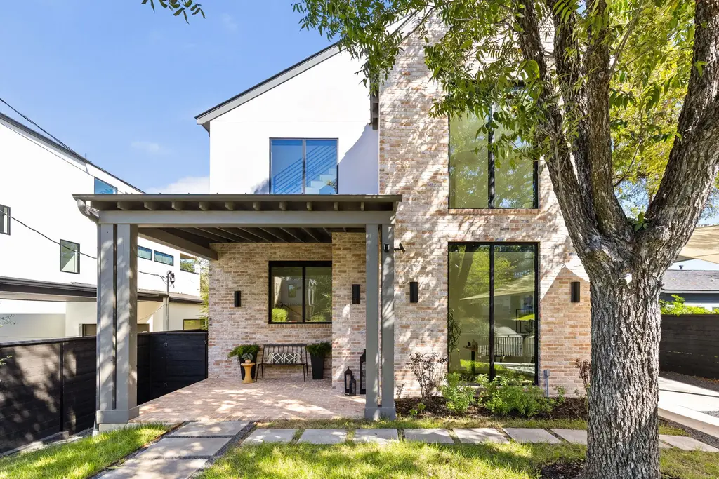 908 Retama St, Austin