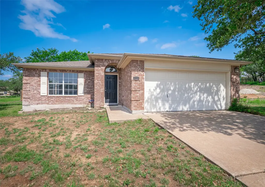 2312 Mac Arthur Ave, Lago Vista