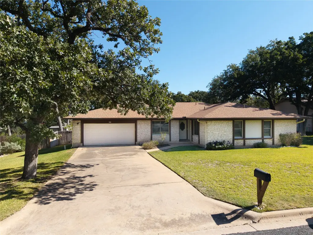 300 Innwood Dr, Georgetown
