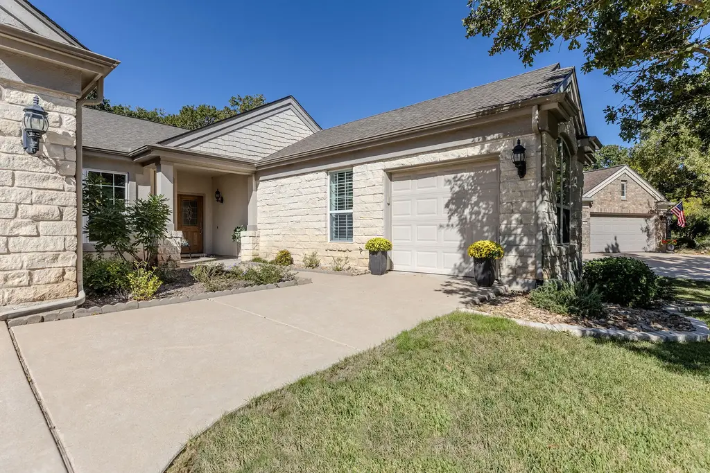 207 Cider Orchard Cv, Georgetown