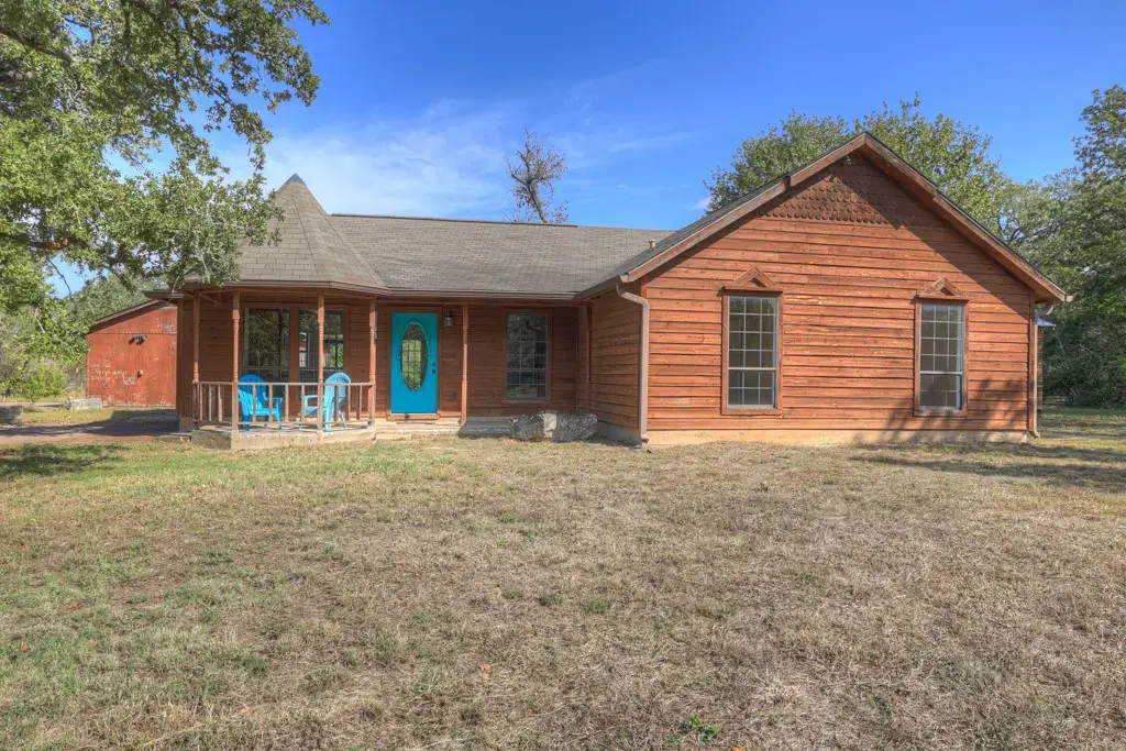 19402 Hog Eye Rd, Manor