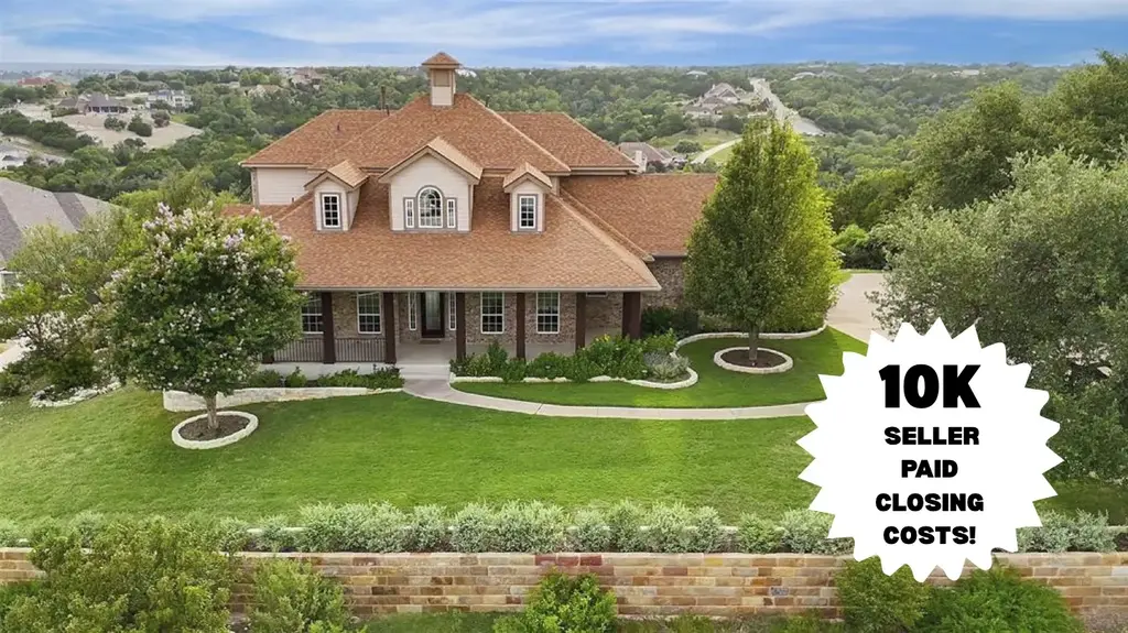 3207 Crystal Falls Pkwy, Leander