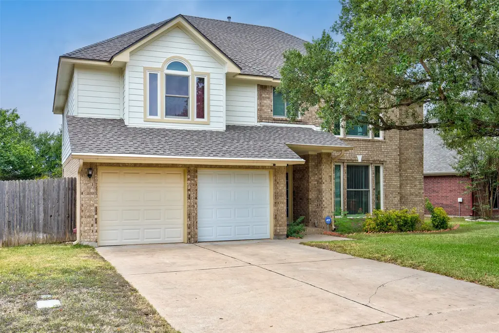 1605 Dapplegrey Ln, Austin