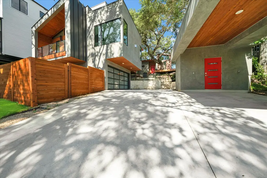 2610 Carnarvon Ln Apt B, Austin