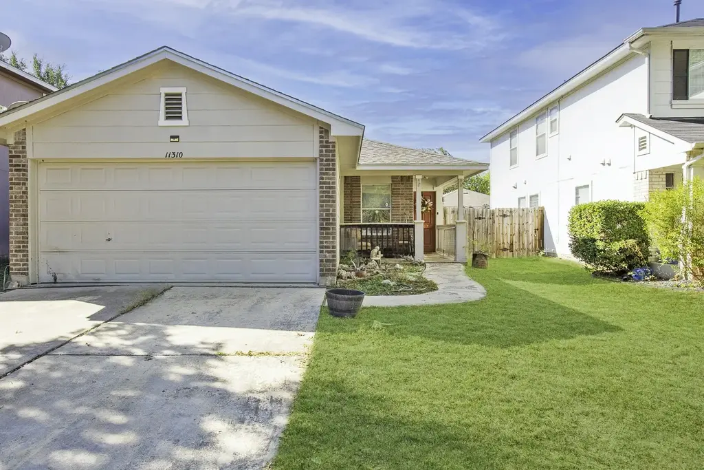 11310 Robert Wooding Dr, Austin