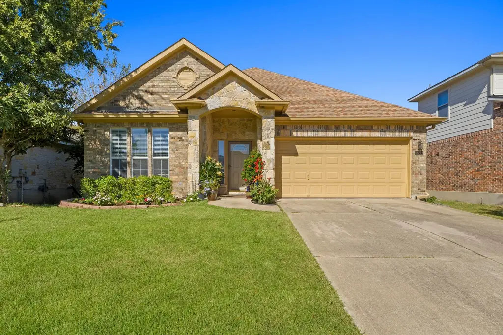 1604 Musket Valley Trl, Austin