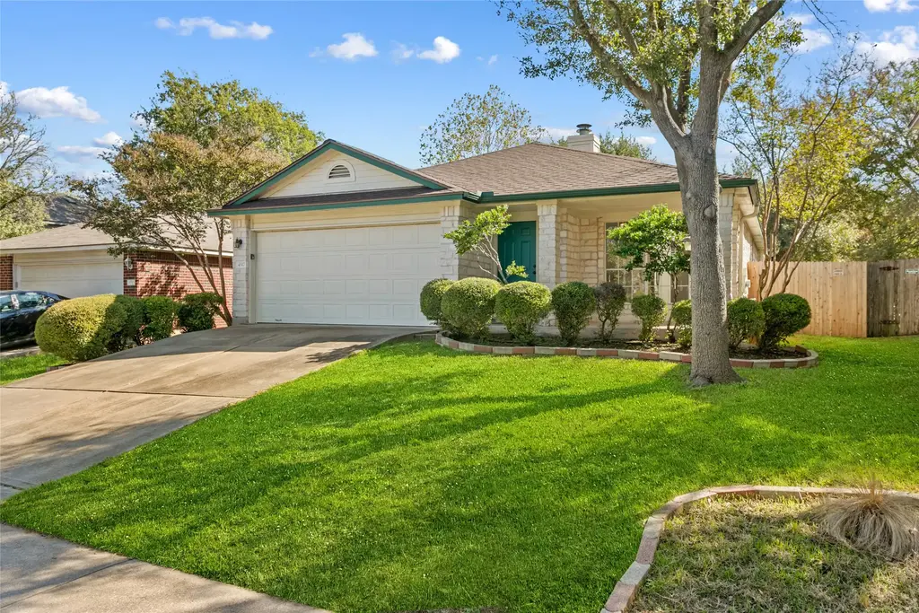 4517 Corran Ferry Loop, Austin