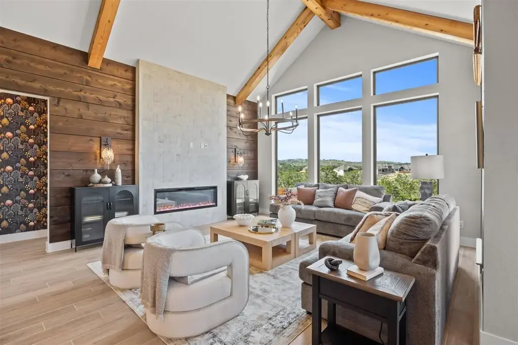 6212 Alamosa Clearing Dr, Austin