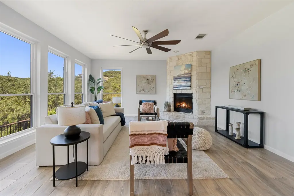 14203 Fm 2769, Leander