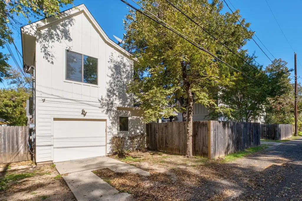 2209 Willow St B, Austin