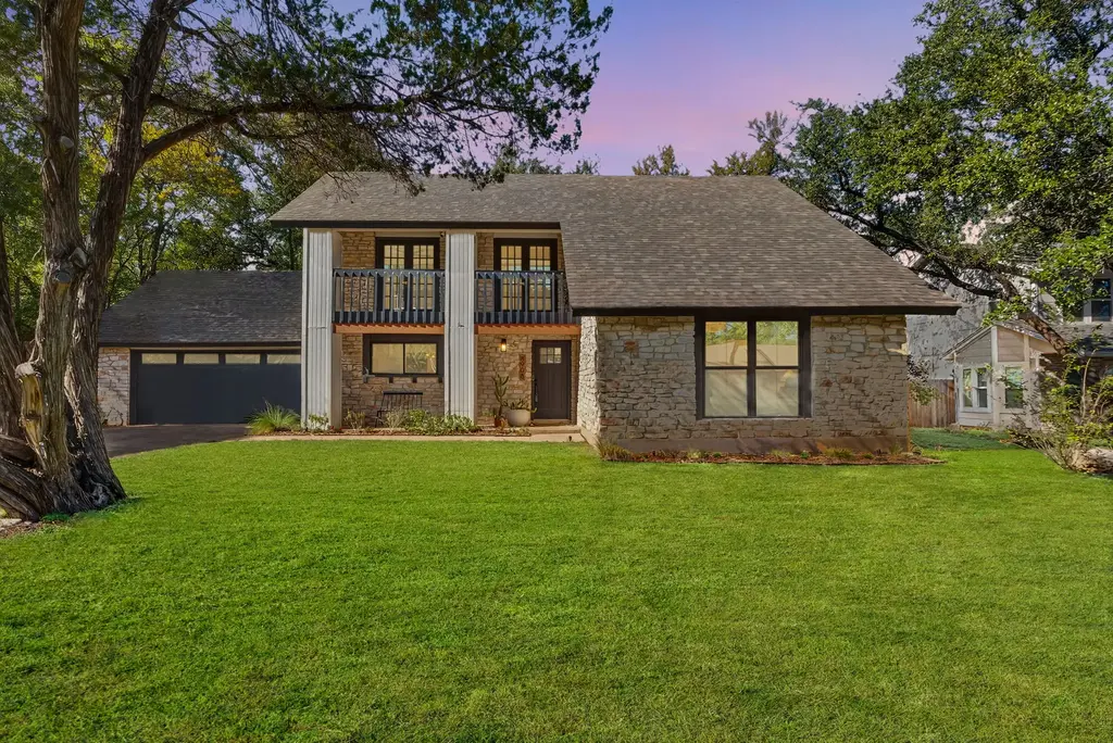 8908 Bubbling Springs Trl, Austin