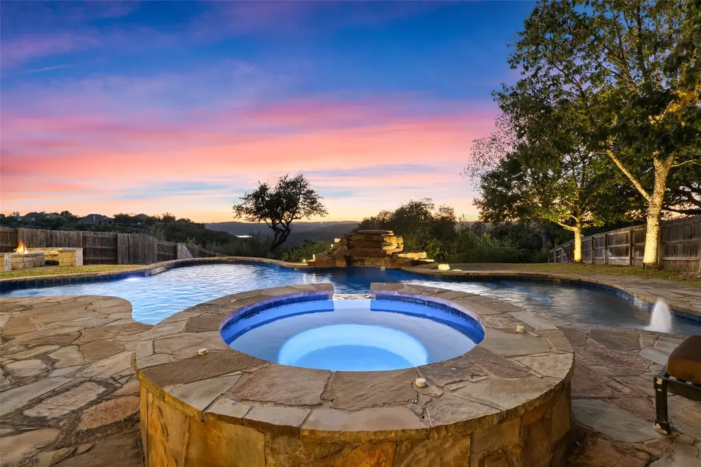 13117 Bright Sky Overlook, Austin