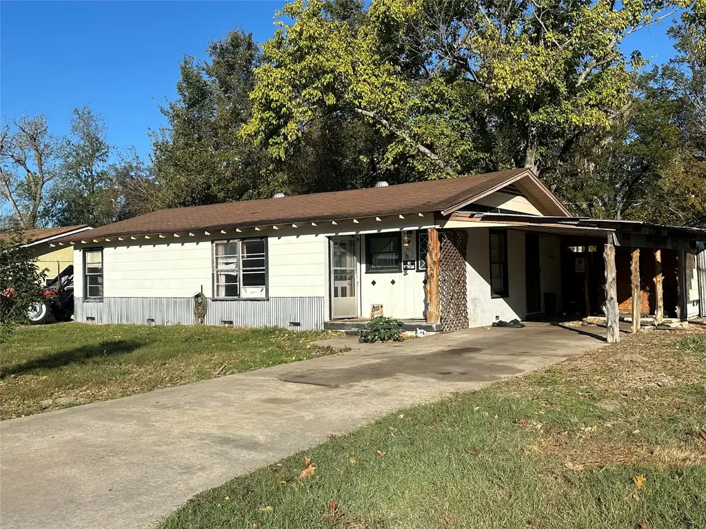 485 Crestview Dr, Rockdale