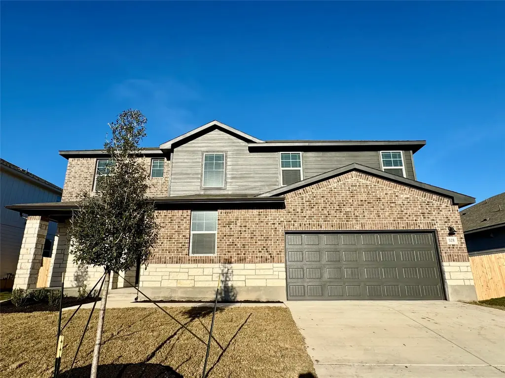 528 Banff Dr, Kyle