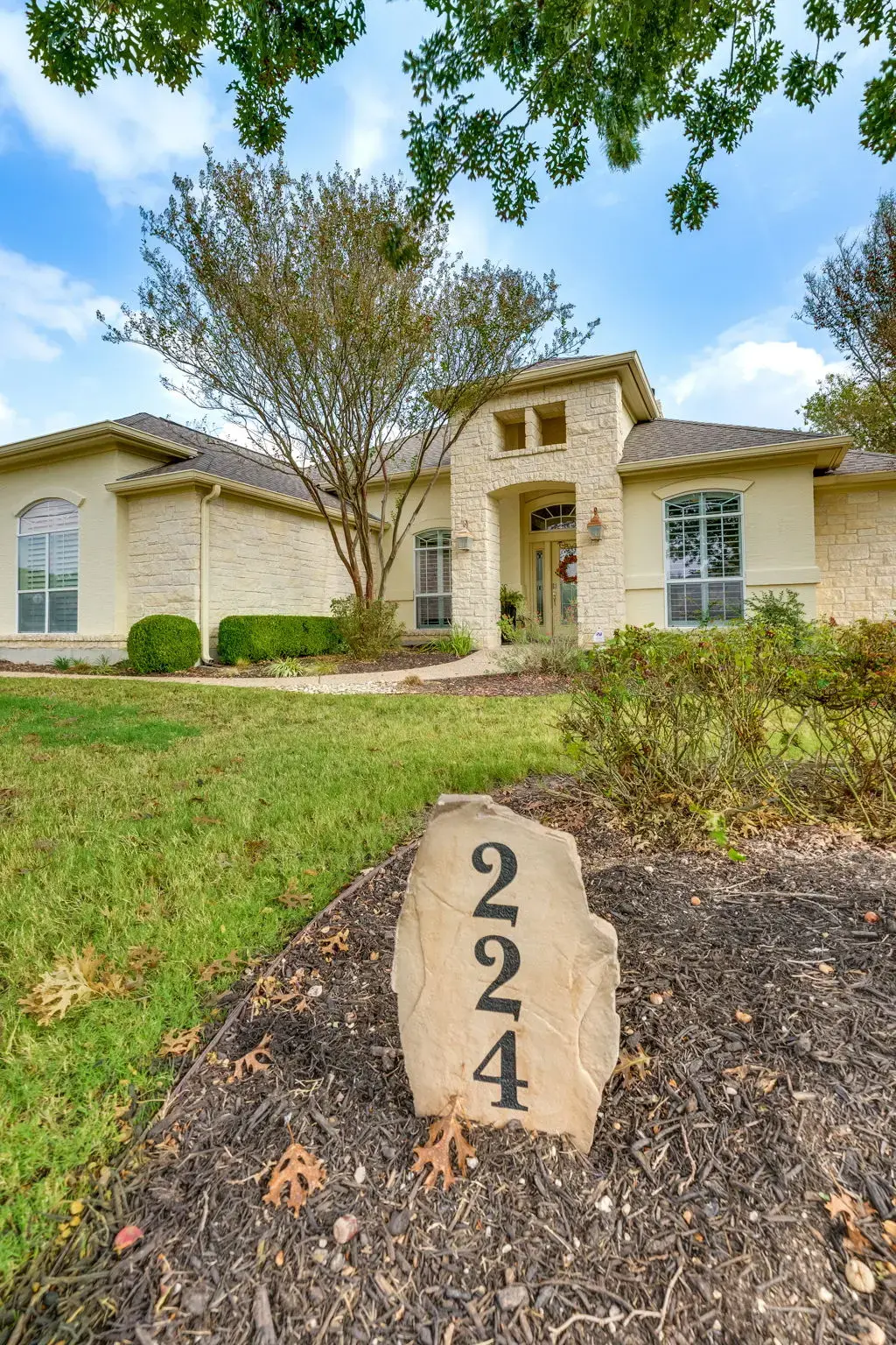 224 Neal Dr, Liberty Hill