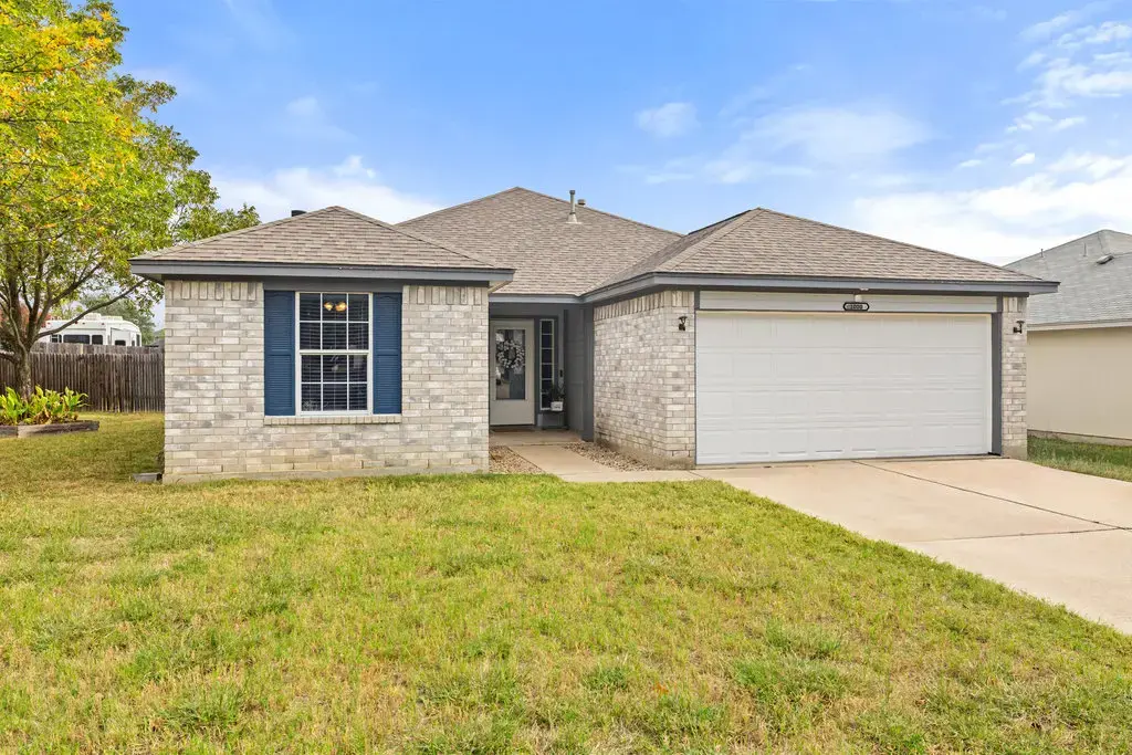 1000 Salvia Ct, Leander
