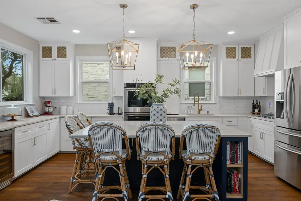 415 Clear Creek Cv, Cedar Park