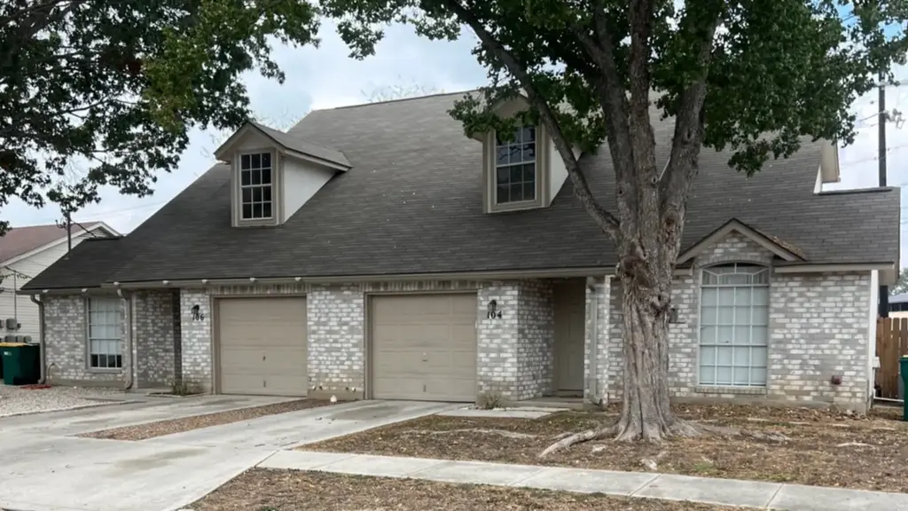 104-106 Whisper Way, Boerne