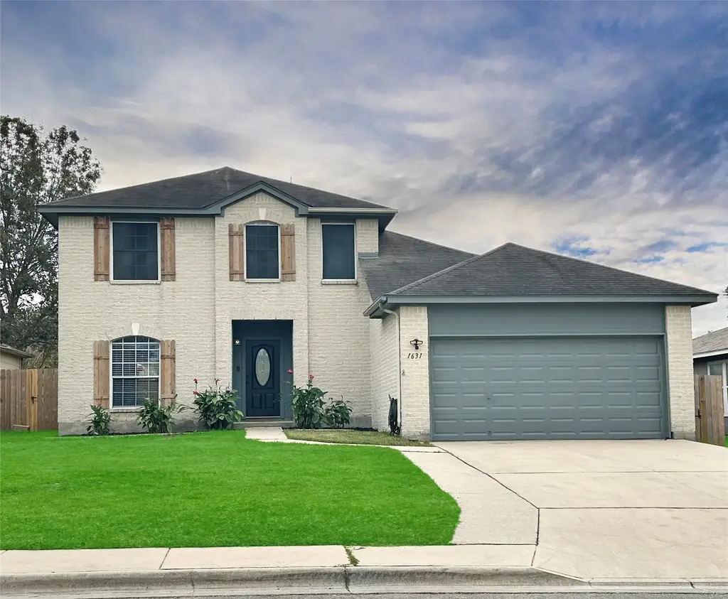 1631 Sunshine Peak, New Braunfels