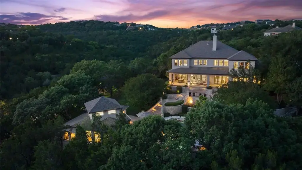 512 Newhall Cv, Austin