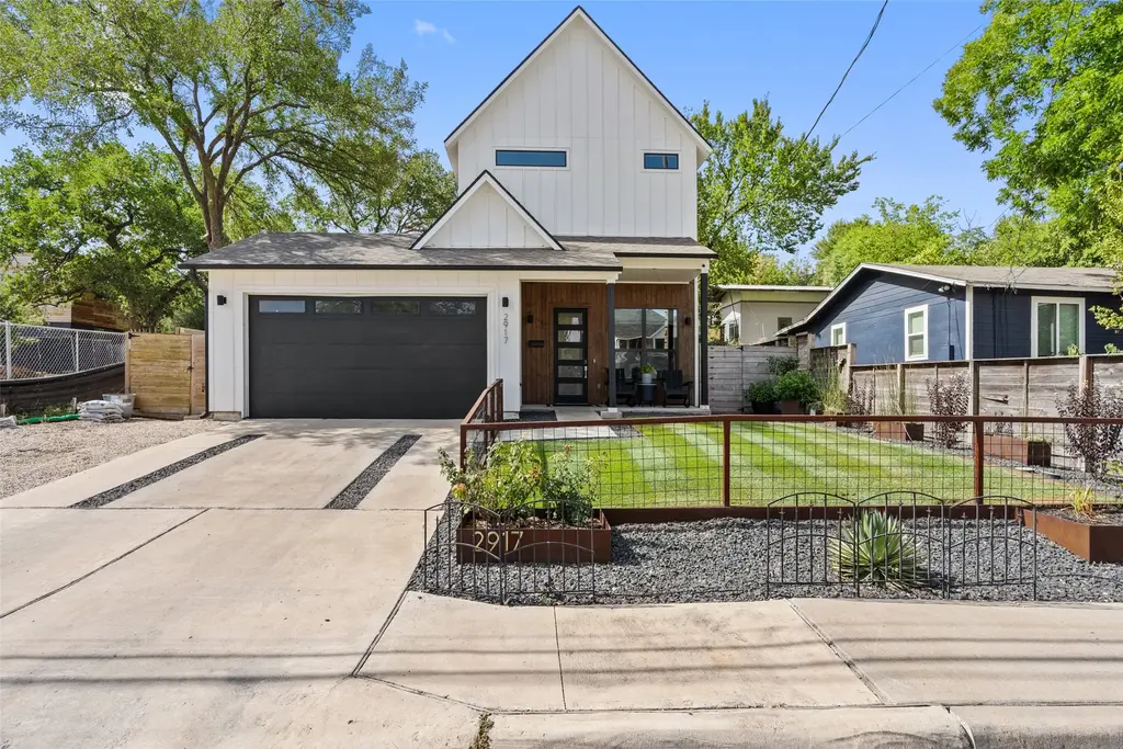 2917 E 13th St, Austin