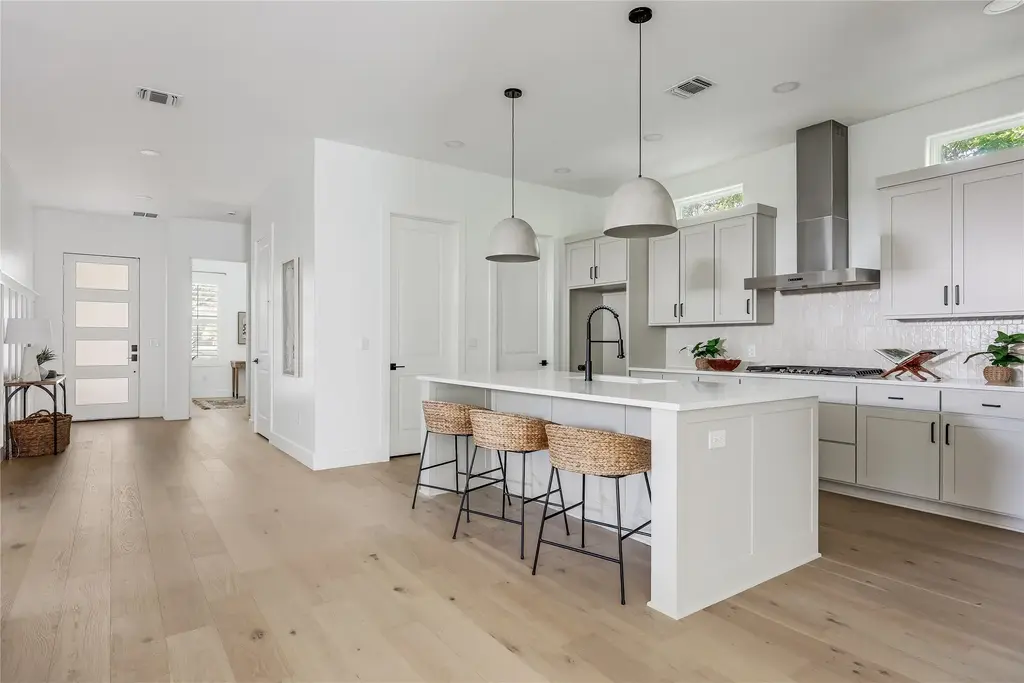 1809 Pasadena Dr, Austin