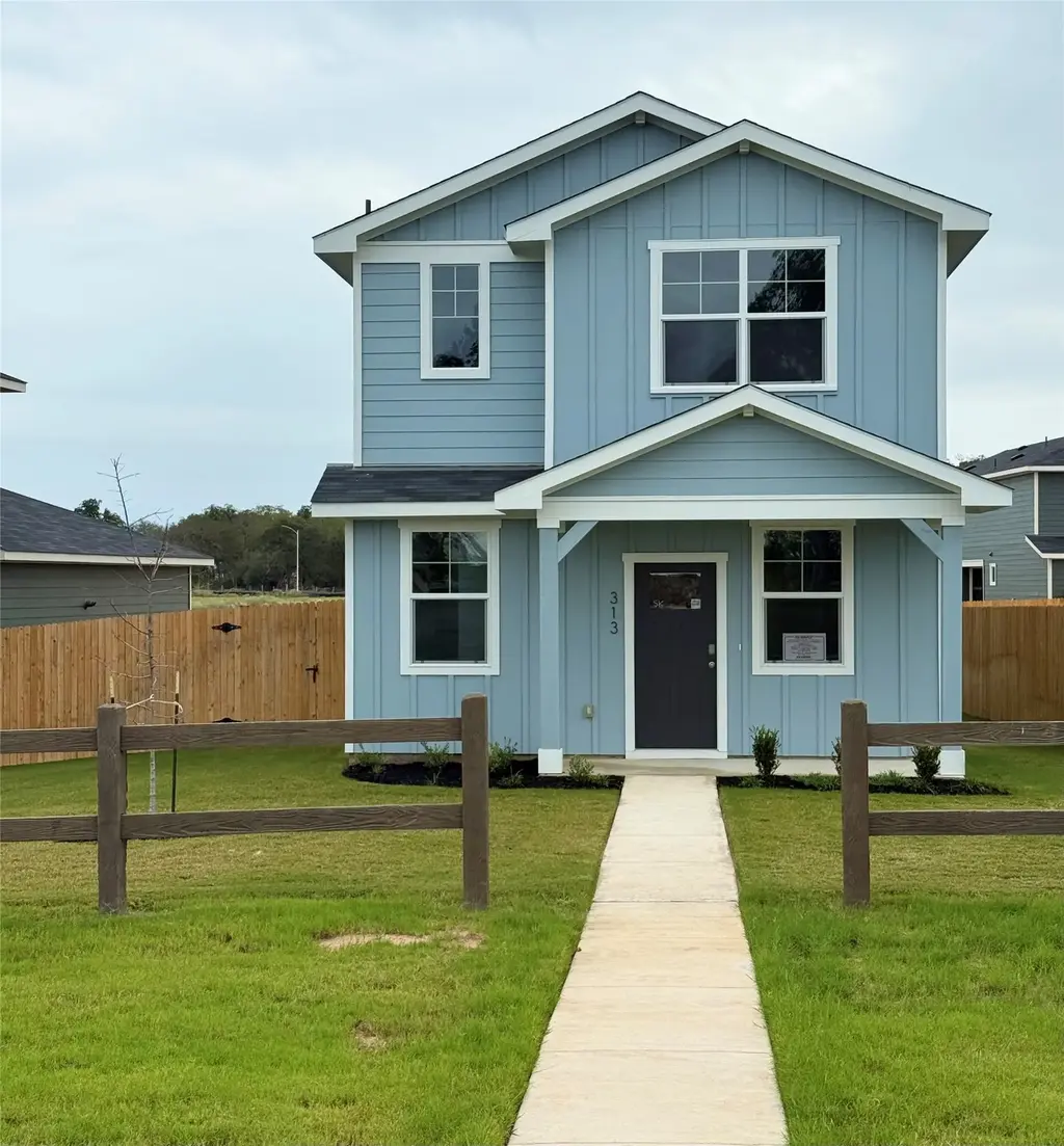 313 Puerto Plata Ave, Bastrop