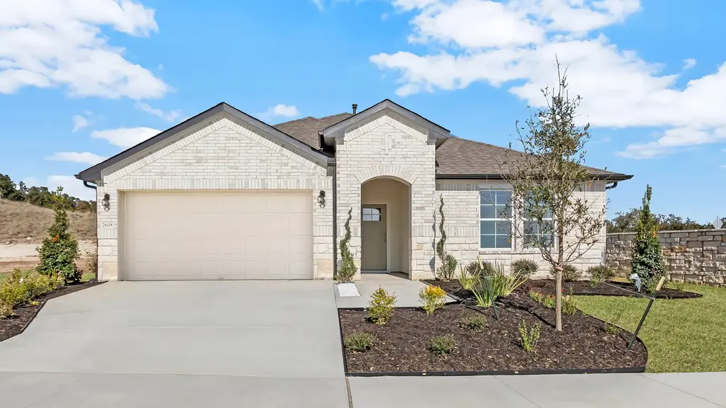 1941 Bandito Bluff Pass, Leander