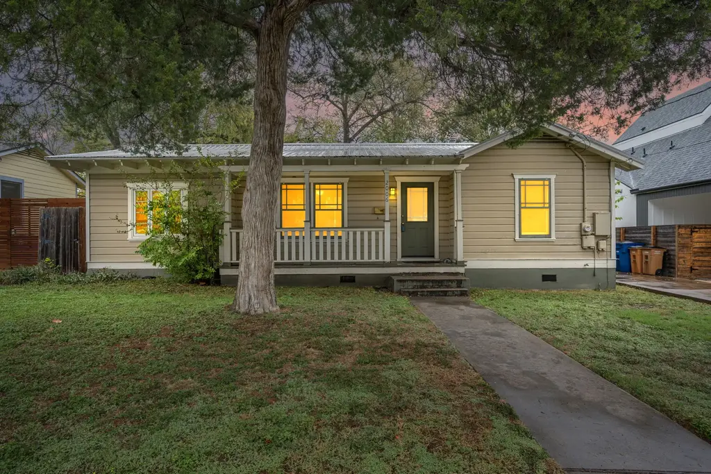 2006 Palo Duro Rd, Austin