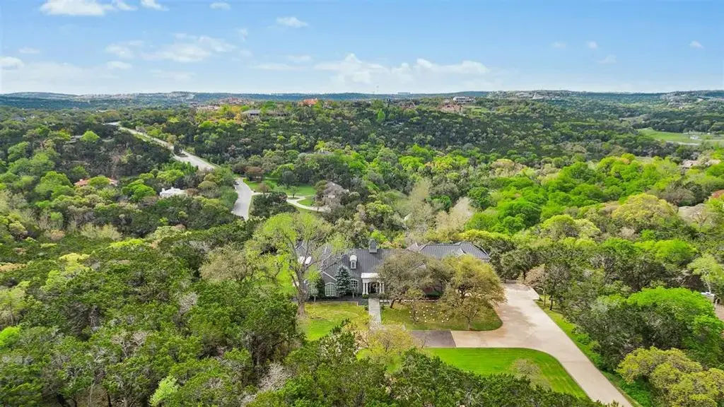 3303 Desert Willow Cv, Austin