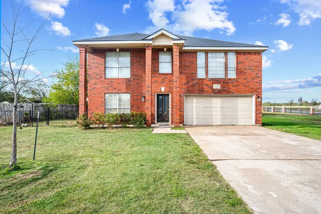 50106 Ironhorse Trl, Georgetown