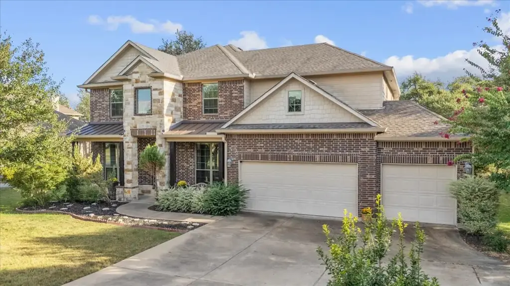 1436 Flint Rock Loop, Driftwood