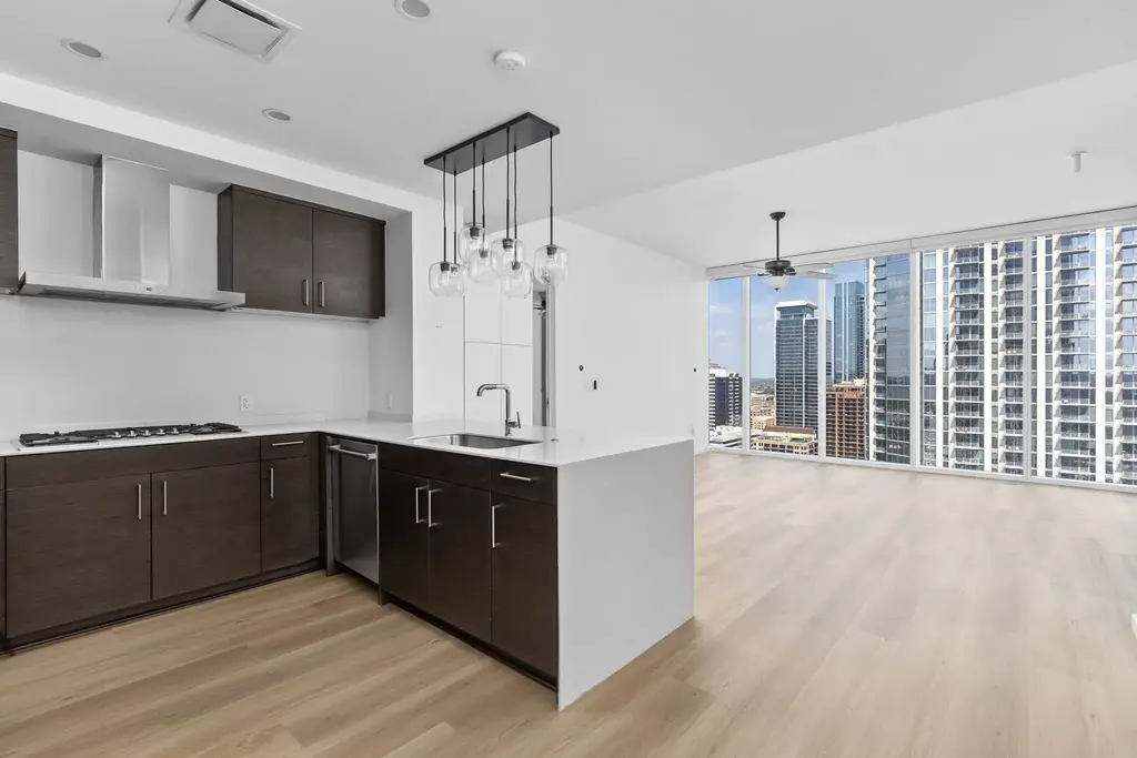 301 West Ave 3004, Austin