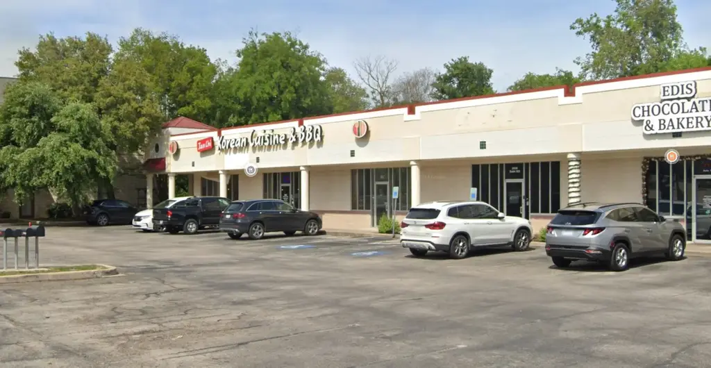 3808 Spicewood Springs Rd 104, Austin