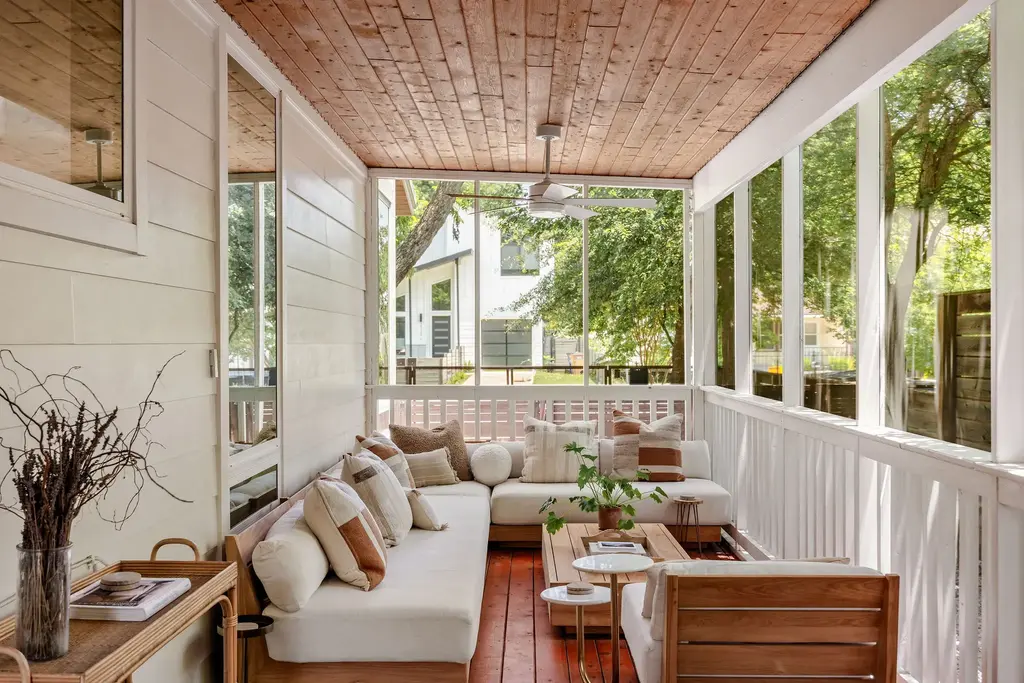 2211 Canterbury St, Austin