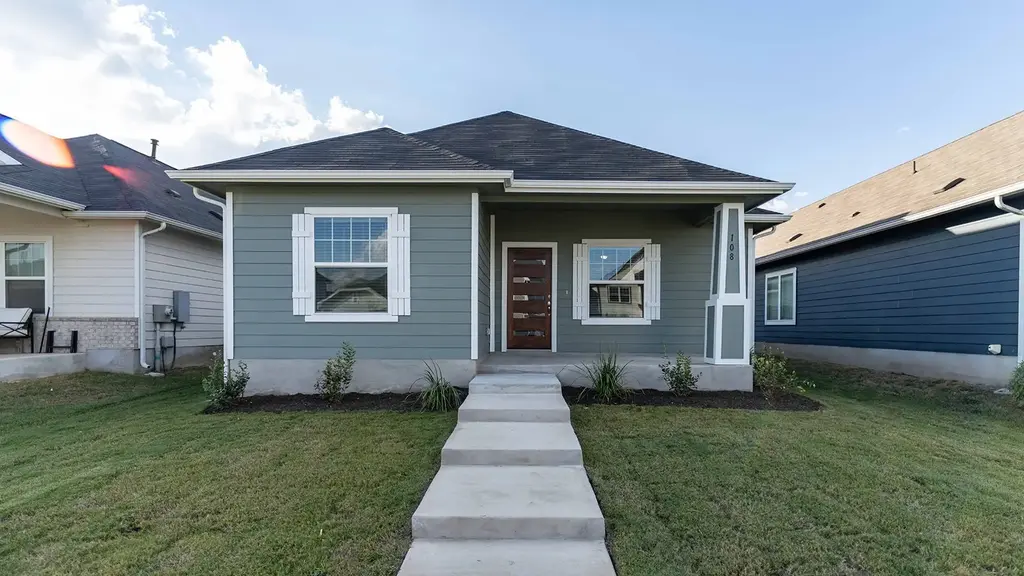 108 Zion Dr, Kyle