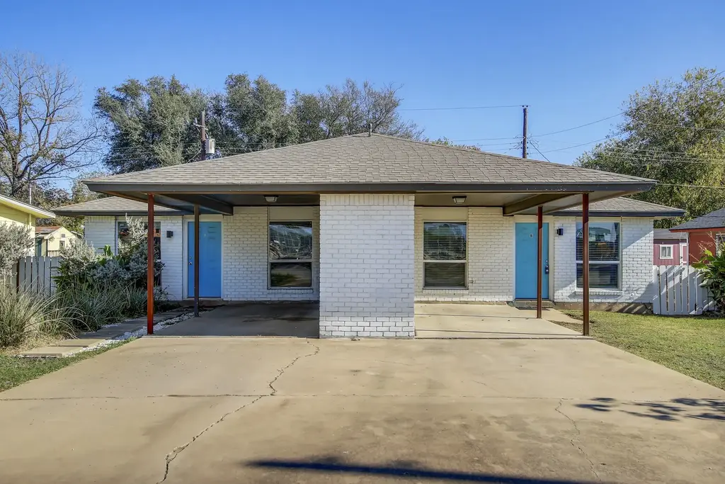 6204 Lotus Ln, Austin