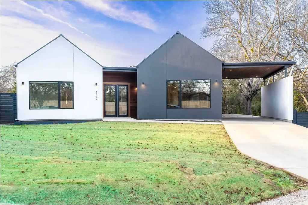 1304 Lipan Trl, Austin