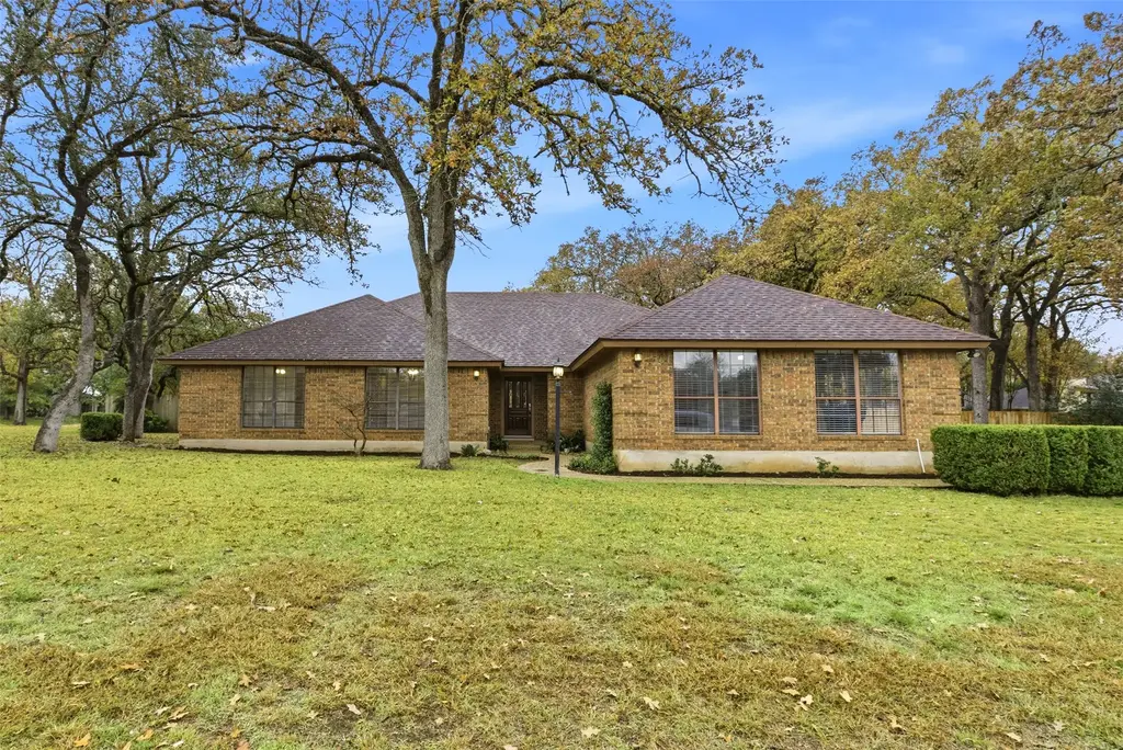 3311 Squirrel Holw, Austin