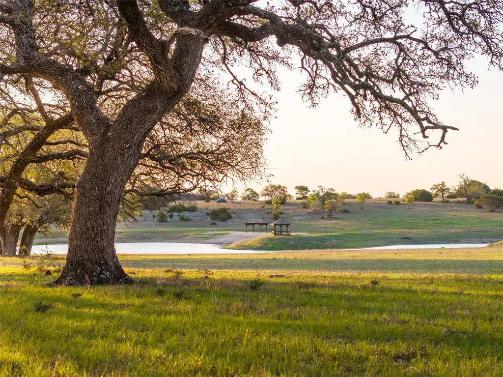 5525 Fm2340 Rd, Burnet