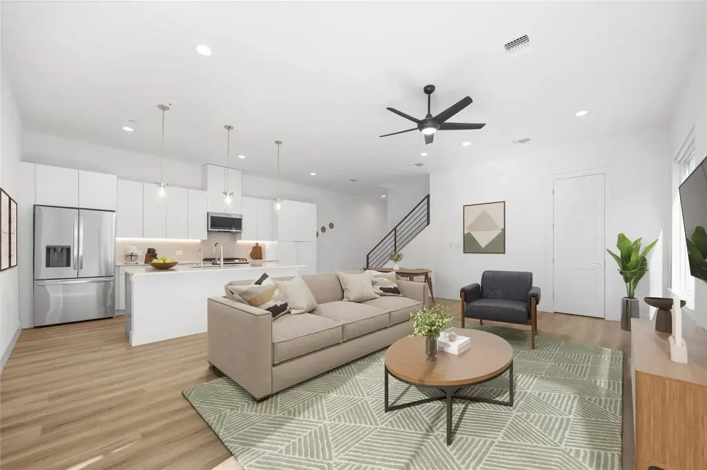 590 Old Mill Rd 109, Cedar Park
